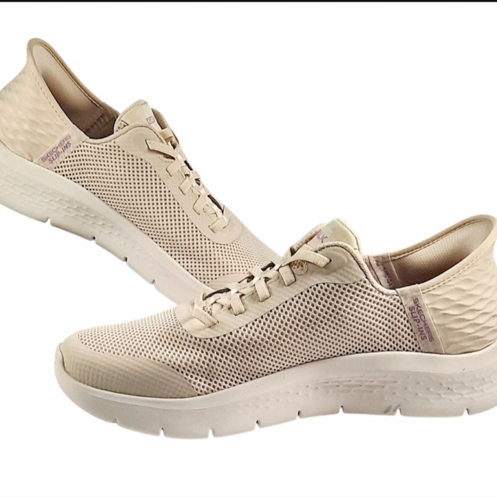 Skechers GOwalk Arch Fit walking shoes. light beige/ Womens Size 11 - Picture 2 of 5